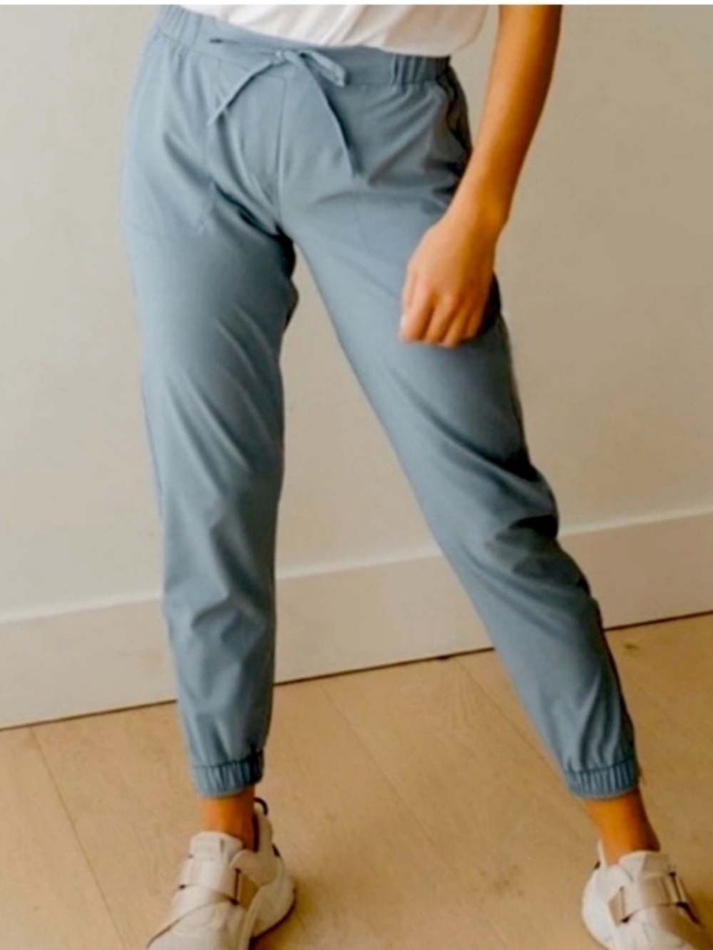 EUC Albion Fit Jet Setter French Blue Joggers